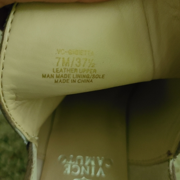 NWOT VINCE CAMUTO gigietta bootie ,snakeskin - Picture 9 of 15